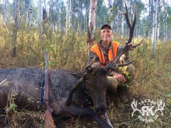 R&K hunts a deer 51